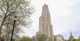 Cathedral of Learning on a cloudy day in the Spring time